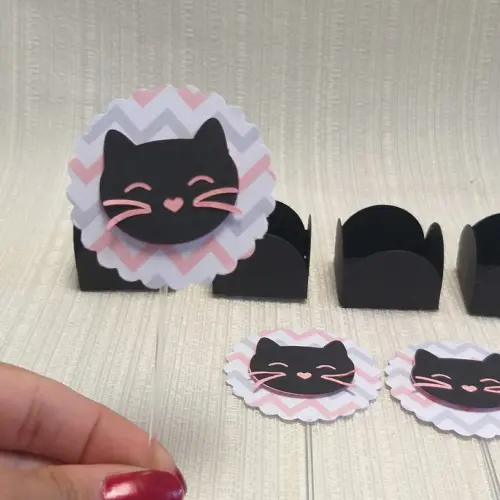 Topper com forminha gatinho