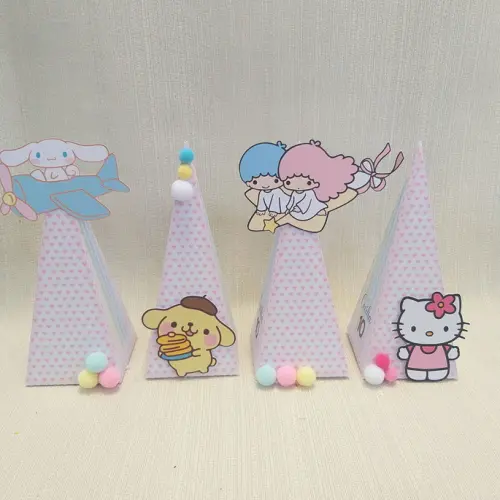 Caixa pirâmide Hello Kitty