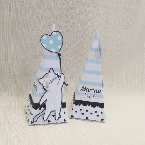 Caixa piramide  Gatinho