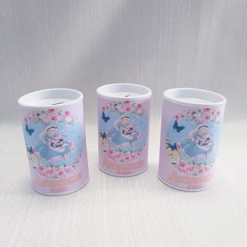 Cofrinho Alice no Pais das Maravilhas