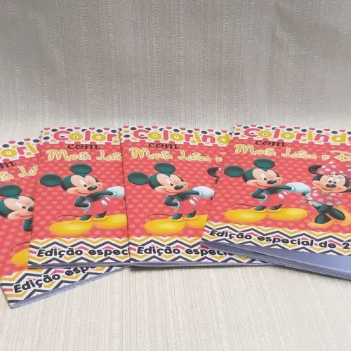 Kit Colorir Mickey - revistinha com giz de cera