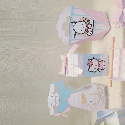 Kit Festa Hello Kitty 24 itens PEGUE E MONTE
