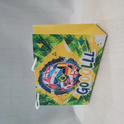 Sacolinha Copa do Mundo - Futebol PEGUE E MONTE