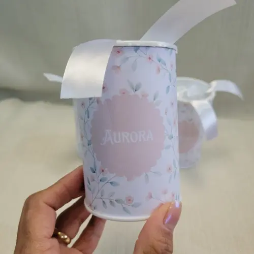 Lembrancinha Maternidade Floral Delicado - Lata 9,5x6