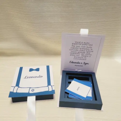 Convite Pajem Casamento - Caixa Desenho Suspensório Azul