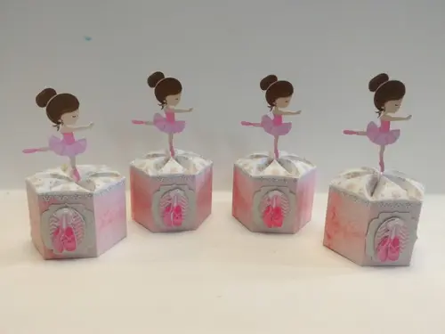 Caixa Bailarina - Caixa Gomo, Centro de Mesa