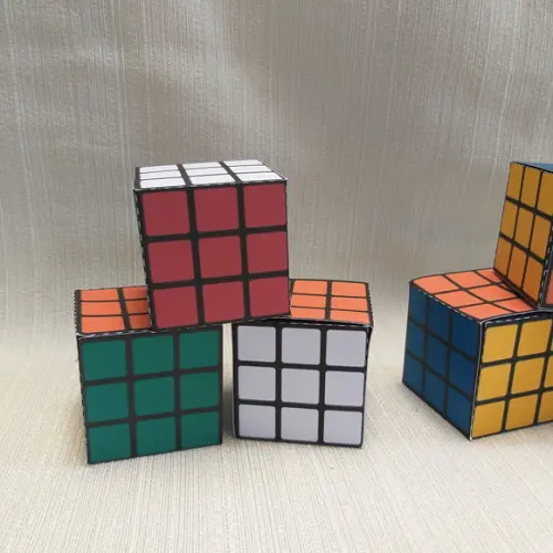 Caixa Cubo Mágico Anos 80