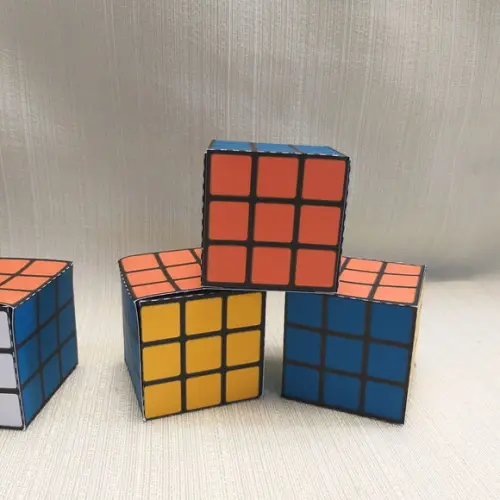 Caixa Cubo Mágico Anos 80