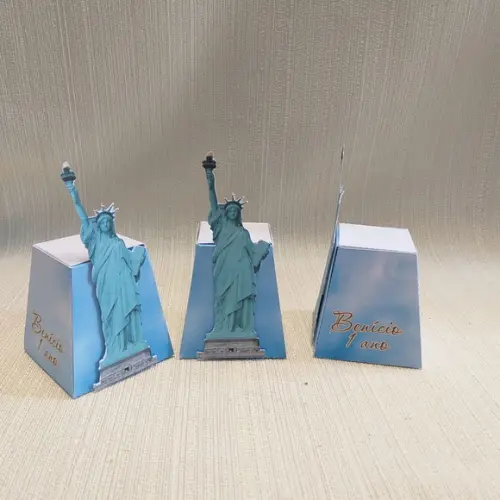 Caixa Estátua da Liberdade