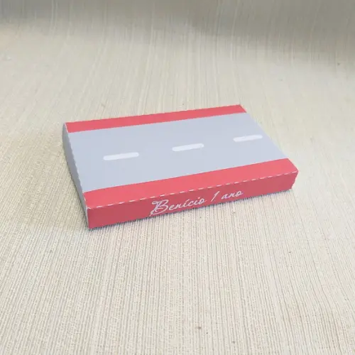 Caixa Kit Kat Pista Avião