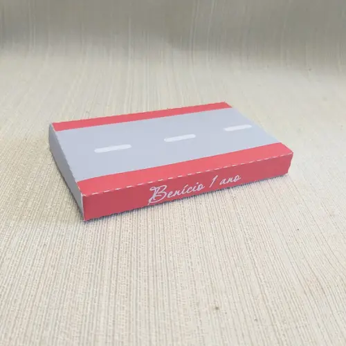 Caixa Kit Kat Pista Avião