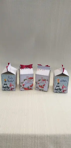 Caixa Natal para Bombom