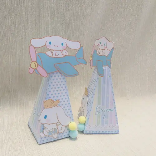 Caixa Pirâmide Hello Kitty