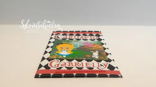 Cardápio Alice no País das Maravilhas