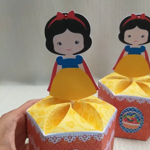 Centro de Mesa Branca de Neve