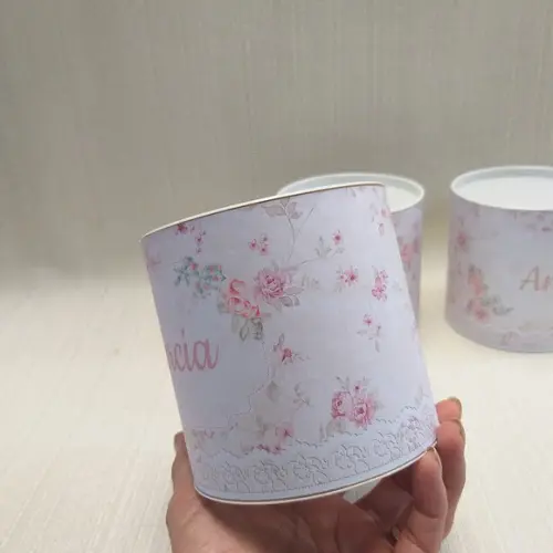 Lembrancinha Maternidade Floral - Lata 10x10