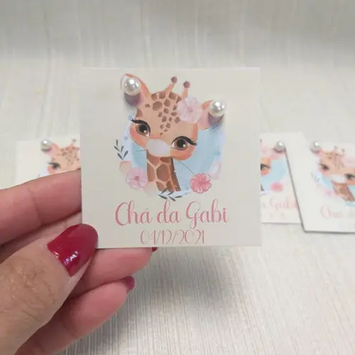 Tag com Brinco Pérola Girafinha