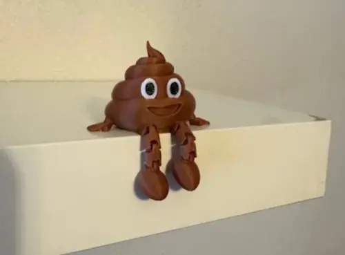 Emoji de Coco Articulado Sentadinho Enfeite