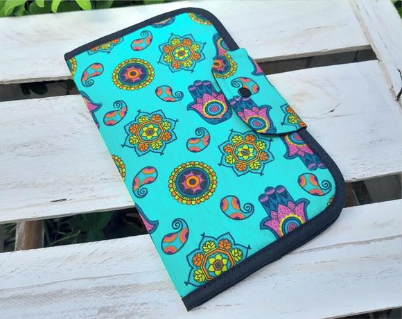 Carteira Porta Celular com Estampa de Mandalas