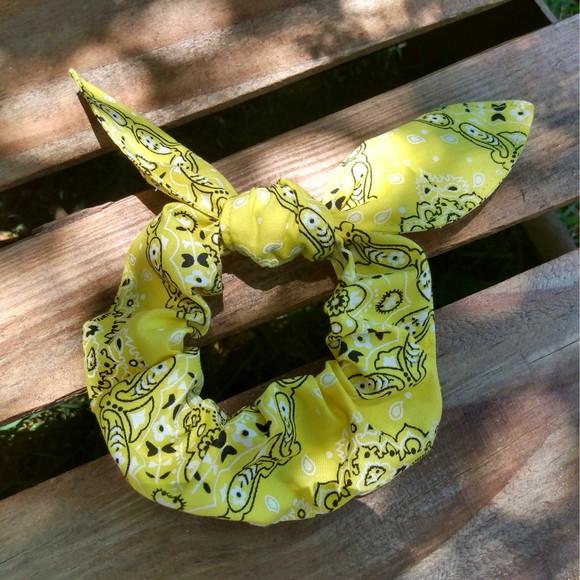 Scrunchies / Xuxinhas / Laço -arabescos
