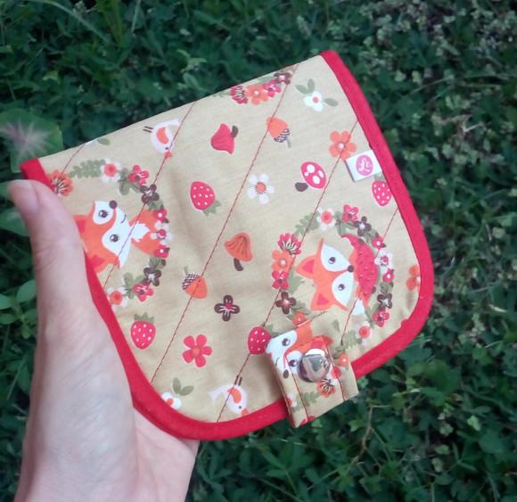 Porta Absorvente e Remédios em Tecido: Organize sua Bolsa