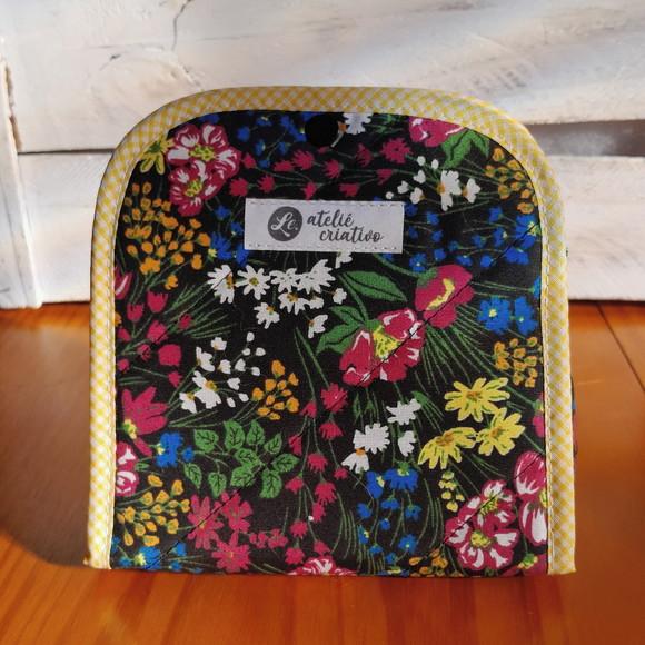 Necessaire Organizadora com Abas: Praticidade na Bolsa