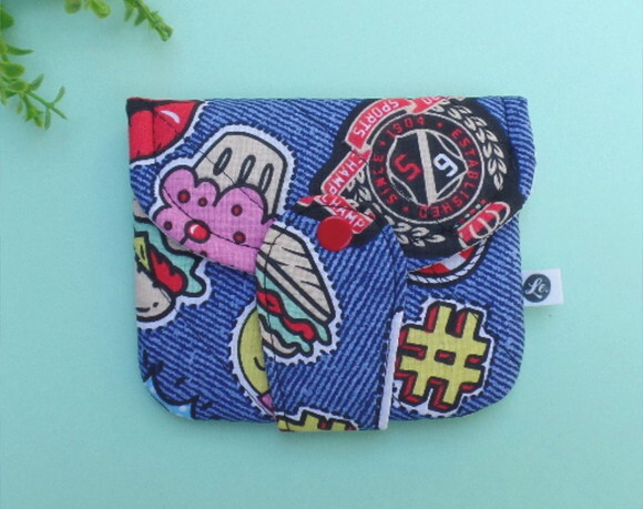 Carteirinha em Tecido com Estampa Jeans