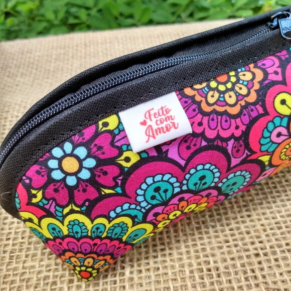 Estojo em Tecido com Estampa Floral