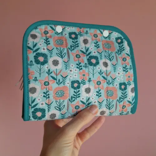 Necessaire Organizadora em Tecido Floral