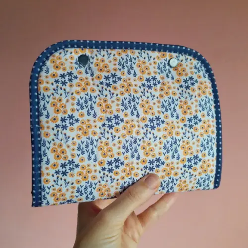 Necessaire Organizadora em Tecido Floral