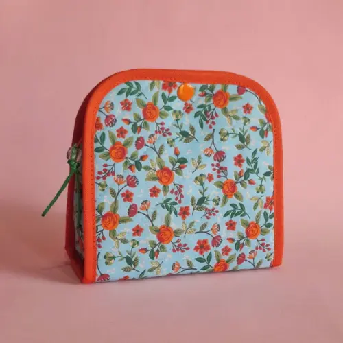 Necessaire Organizadora em Tecido Floral