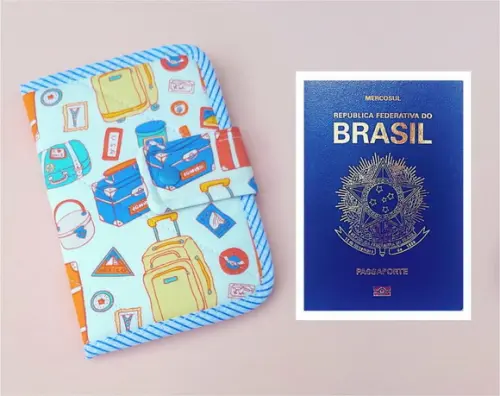 Carteira Porta Passaporte em Tecido