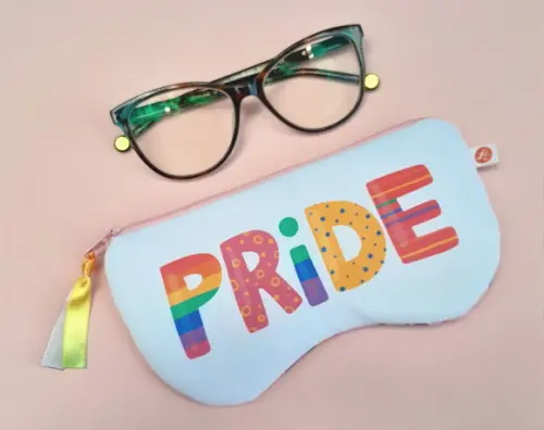 Porta Óculos em Tecido Estampa Pride