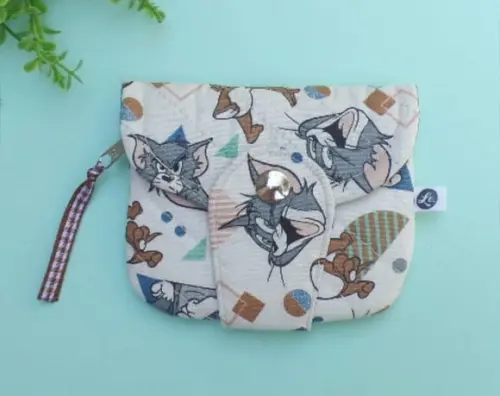 Carteira Multiuso em Tecido com Estampa Tom & Jerry