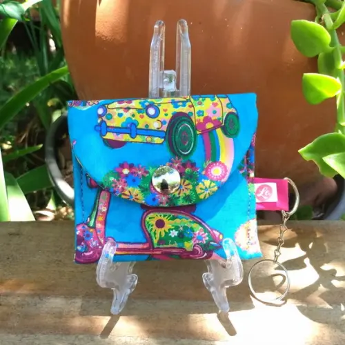Mini Porta Moedas Hippie Fuscas e Kombis