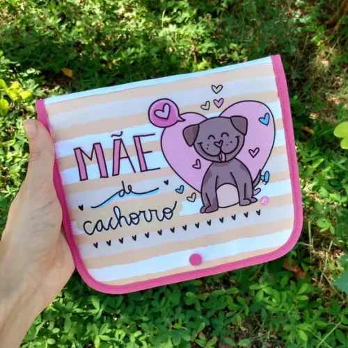 Porta Maquiagens em Tecido com Estampa Mãe de Cachorro