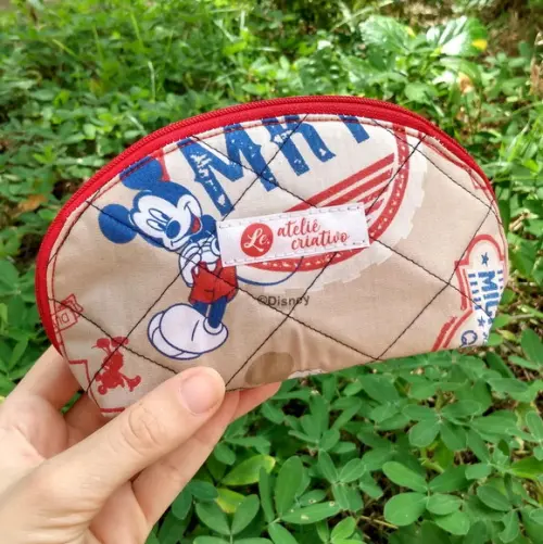 Necessaire em Tecido Estampa Mickey