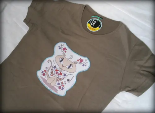 Camiseta Gatinha