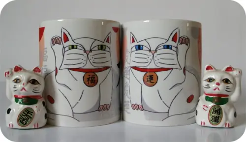 Canecas Maneki Neko