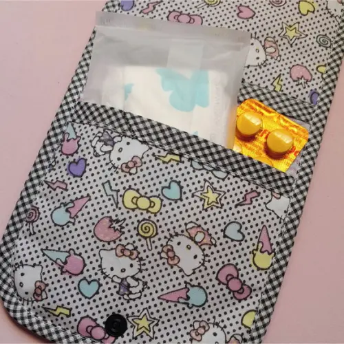 Porta Absorvente e Remédios em Tecido: Organize sua Bolsa