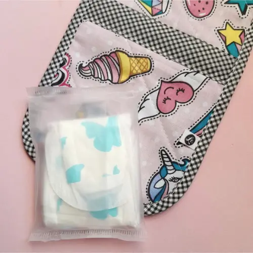 Porta Absorvente e Remédios em Tecido Estampa Unicórnios