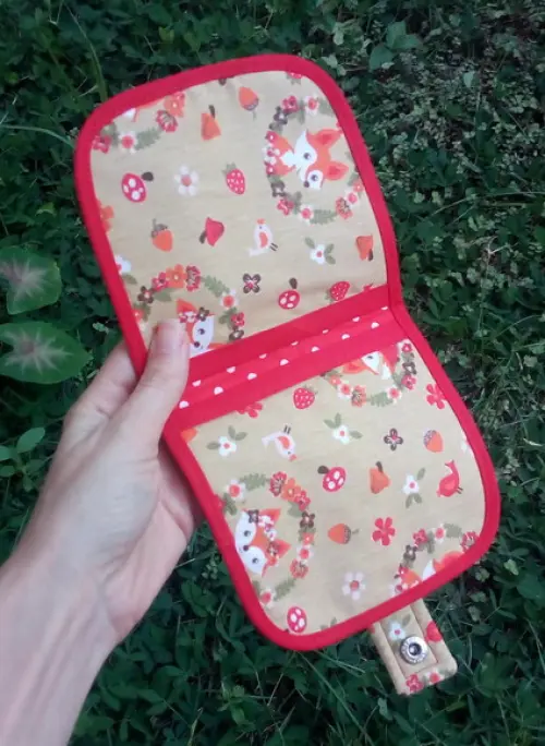 Porta Absorvente e Remédios em Tecido: Organize sua Bolsa