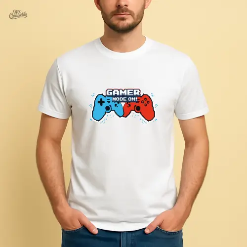 Camiseta Artesanal Gamer Mode On! – Estampa Criativa com Controles Pixelados
