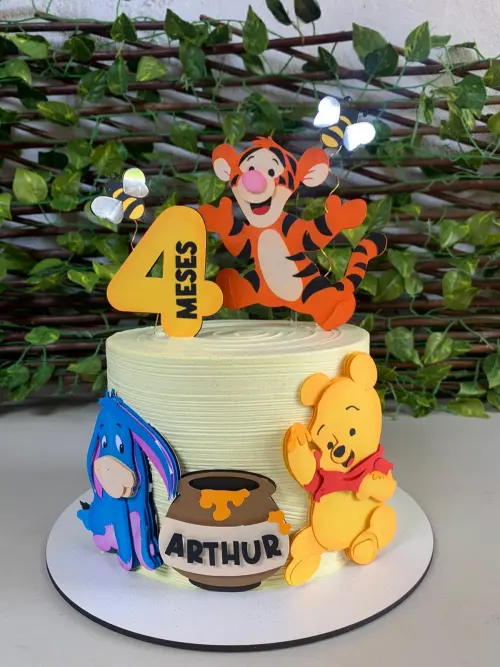 Arquivo de Corte Topo de Bolo -  Ursinho Pooh