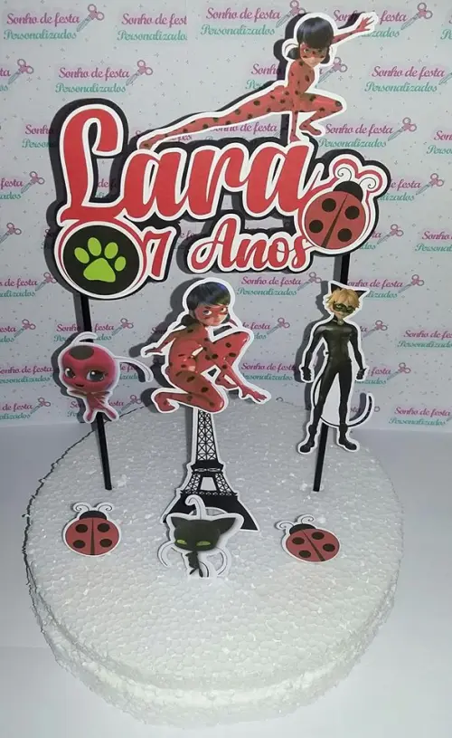 Arquivo de Corte Topo de Bolo  - Leidy Bug
