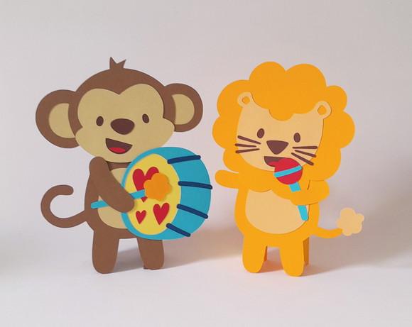Kit com 2 Displays de Mesa Macaco e Leão