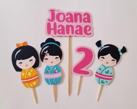 Topo de Bolo Kokeshi