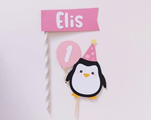 Topo de Bolo Pinguim Menina