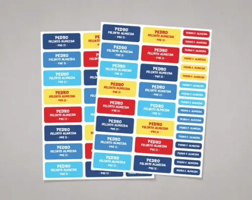 Etiquetas Material Escolar Cores Primárias em Adesivo Comum