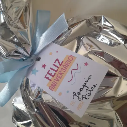 Kit com 24 Tags para Presente de Aniversário